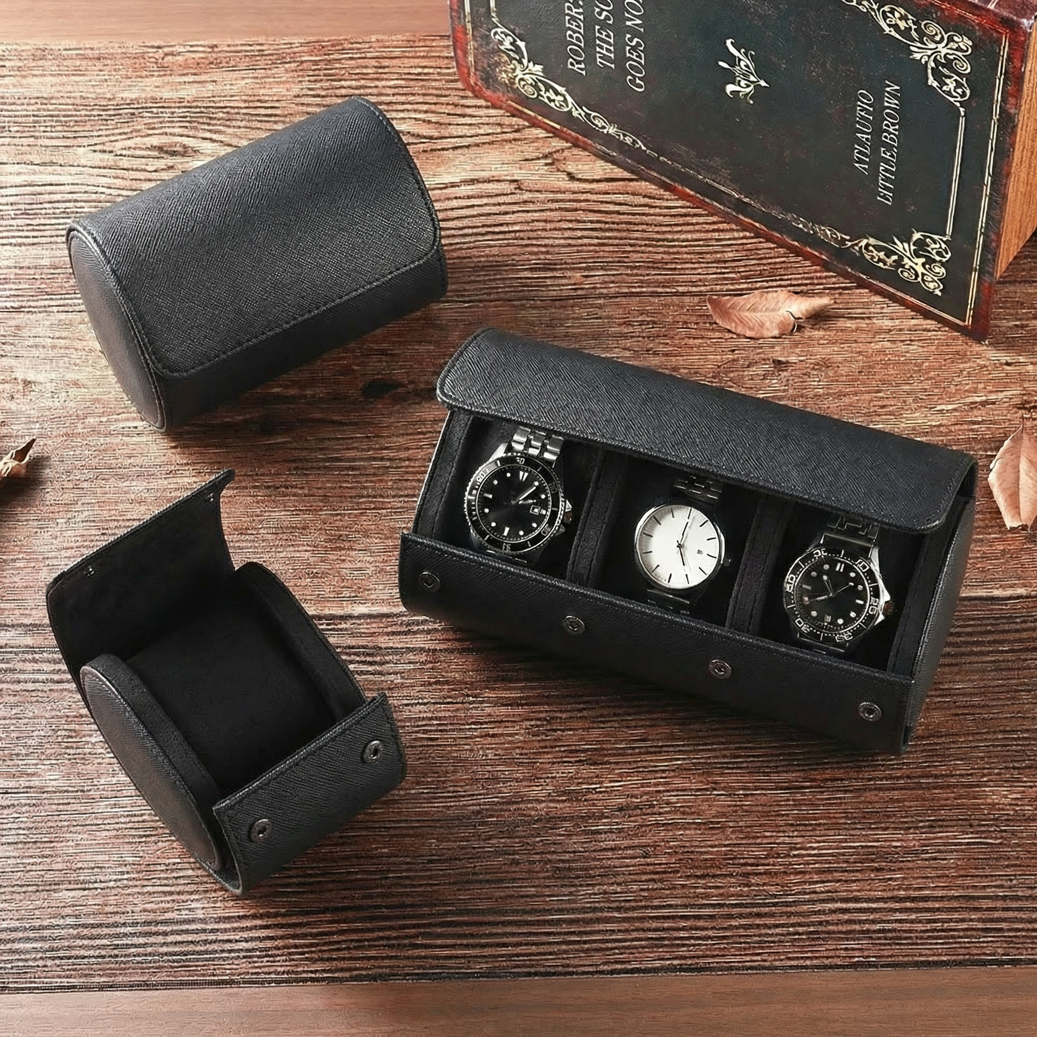 Hand-Finished Leather Travel Case - Black